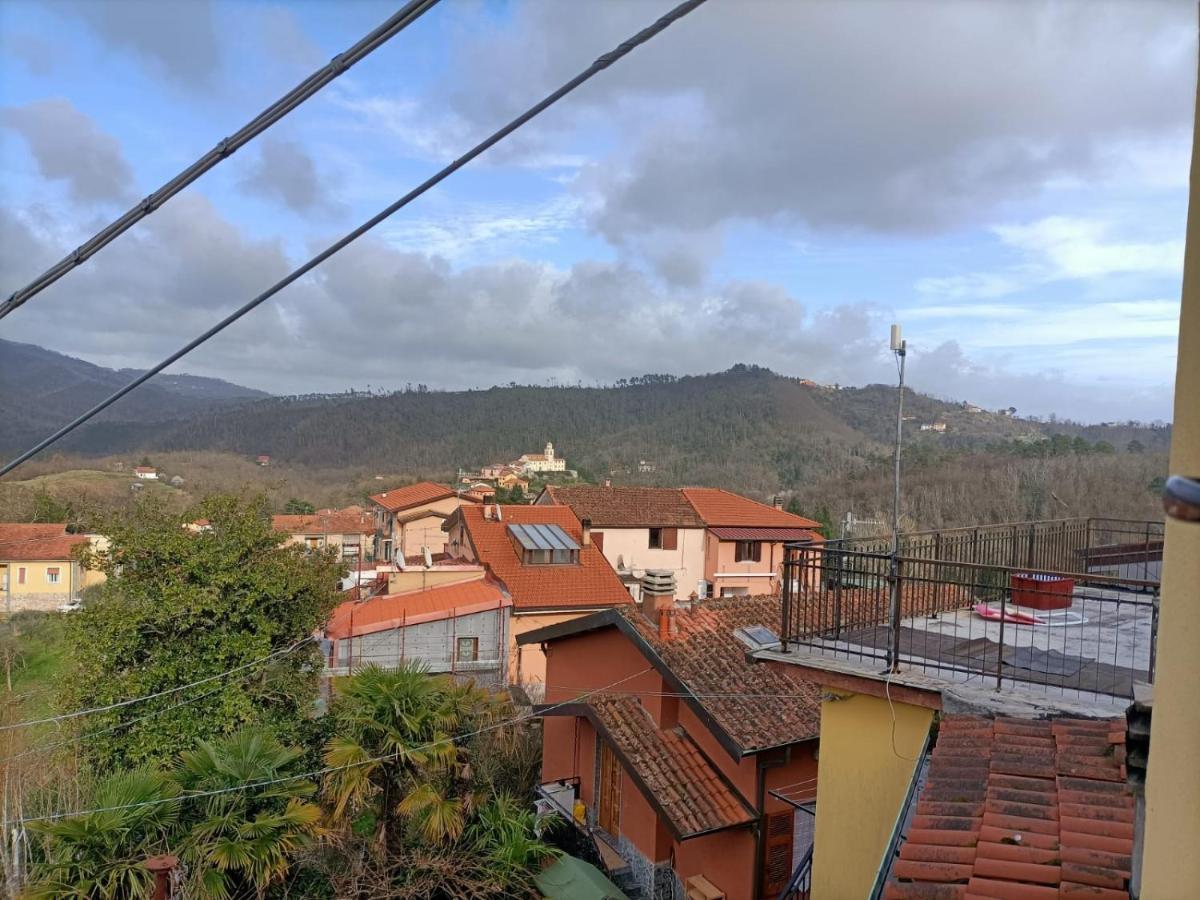 Casa Vacanza Di Gaia Riccò del Golfo di Spezia Exteriör bild